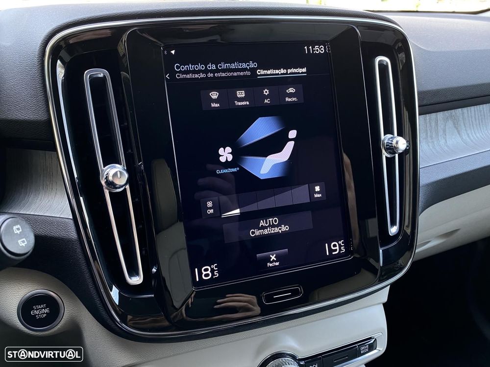 Volvo XC 40 1.5 T2 Inscription Geartronic - 26