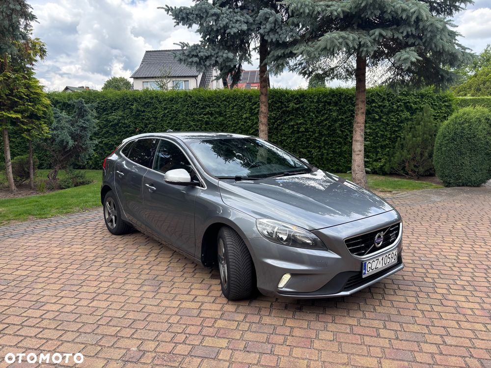 Volvo V40 D4 Drive-E R-Design Momentum - 8