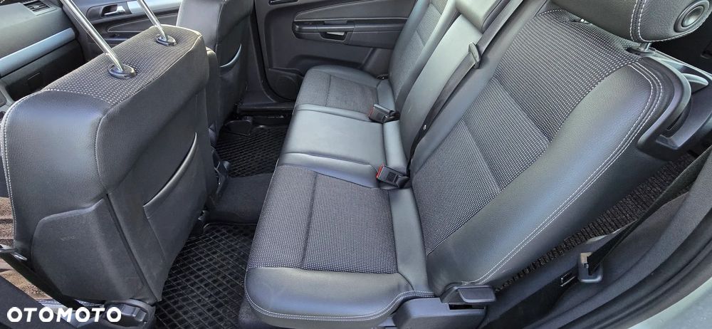Opel Zafira 1.9 CDTI Elegance - 4