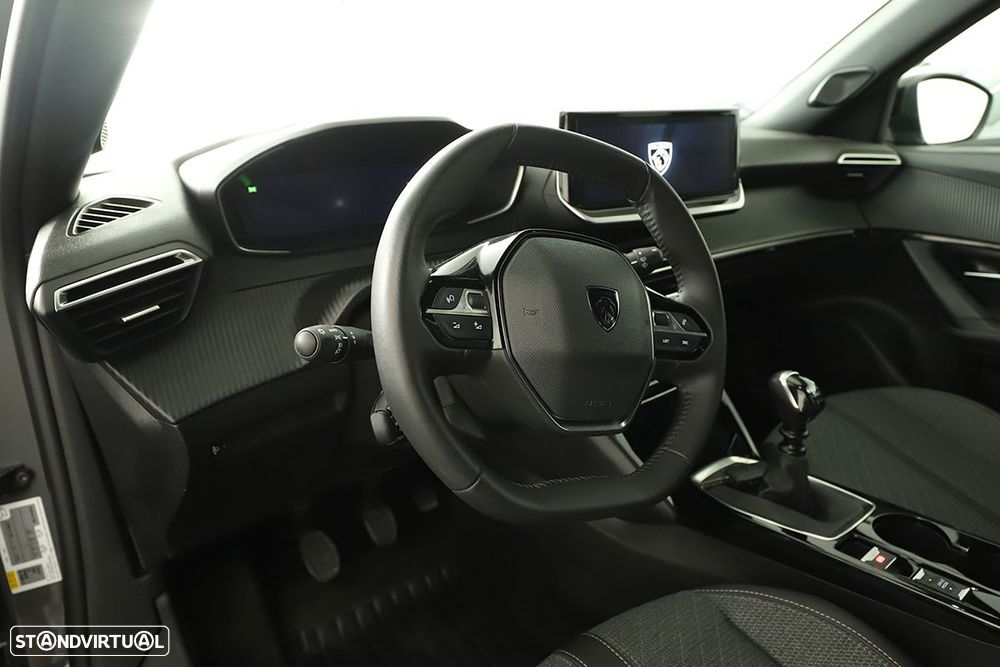 Peugeot 2008 1.2 PureTech Allure - 7