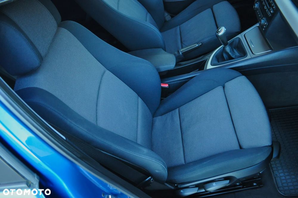 BMW Seria 1 118d - 21