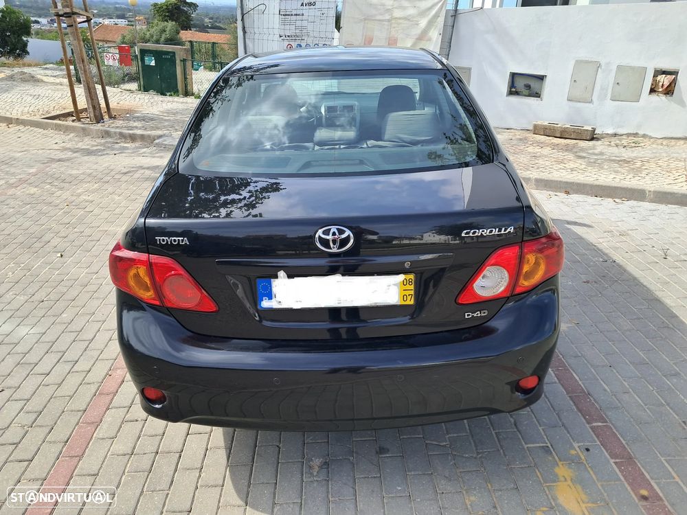 Toyota Corolla 1.4 D-4D Premium Pack - 12