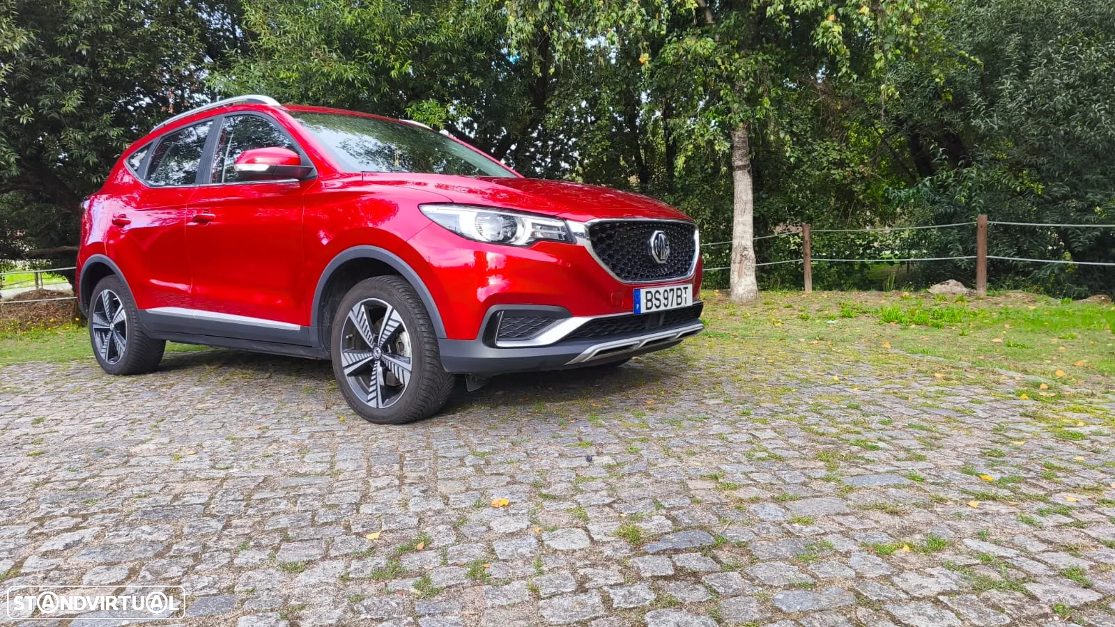 MG ZS EV 44.5 kWh Luxury - 3