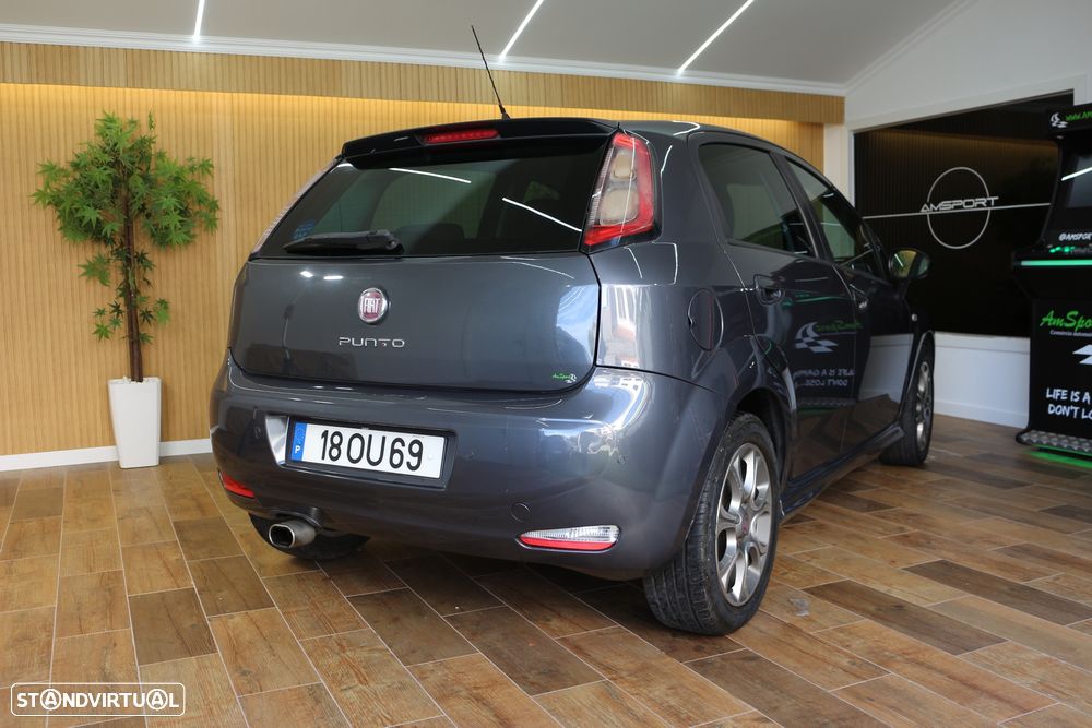 Fiat Punto Evo ver-1-3-m--jet-lounge-s-s - 16