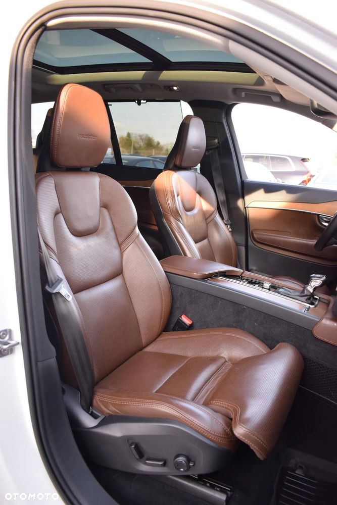 Volvo XC 90 D5 SCR AWD Inscription - 21