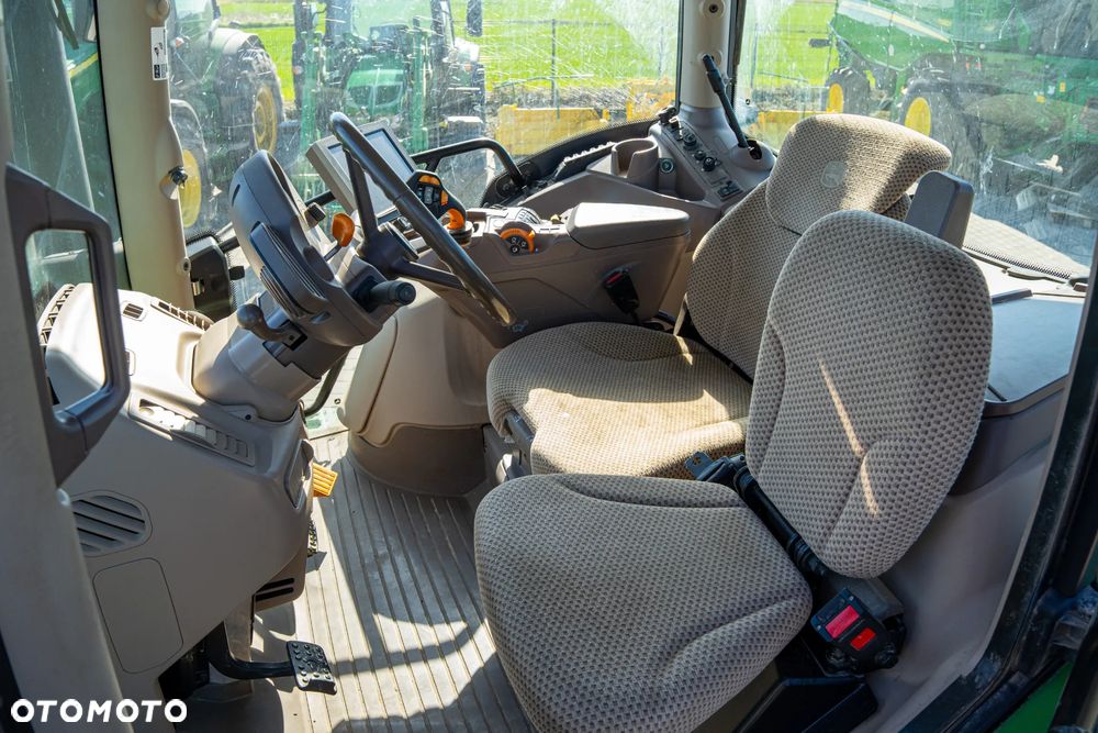 John Deere 6195R - 6