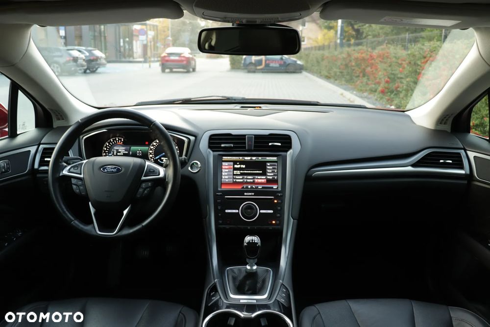 Ford Mondeo 2.0 TDCi Titanium - 27