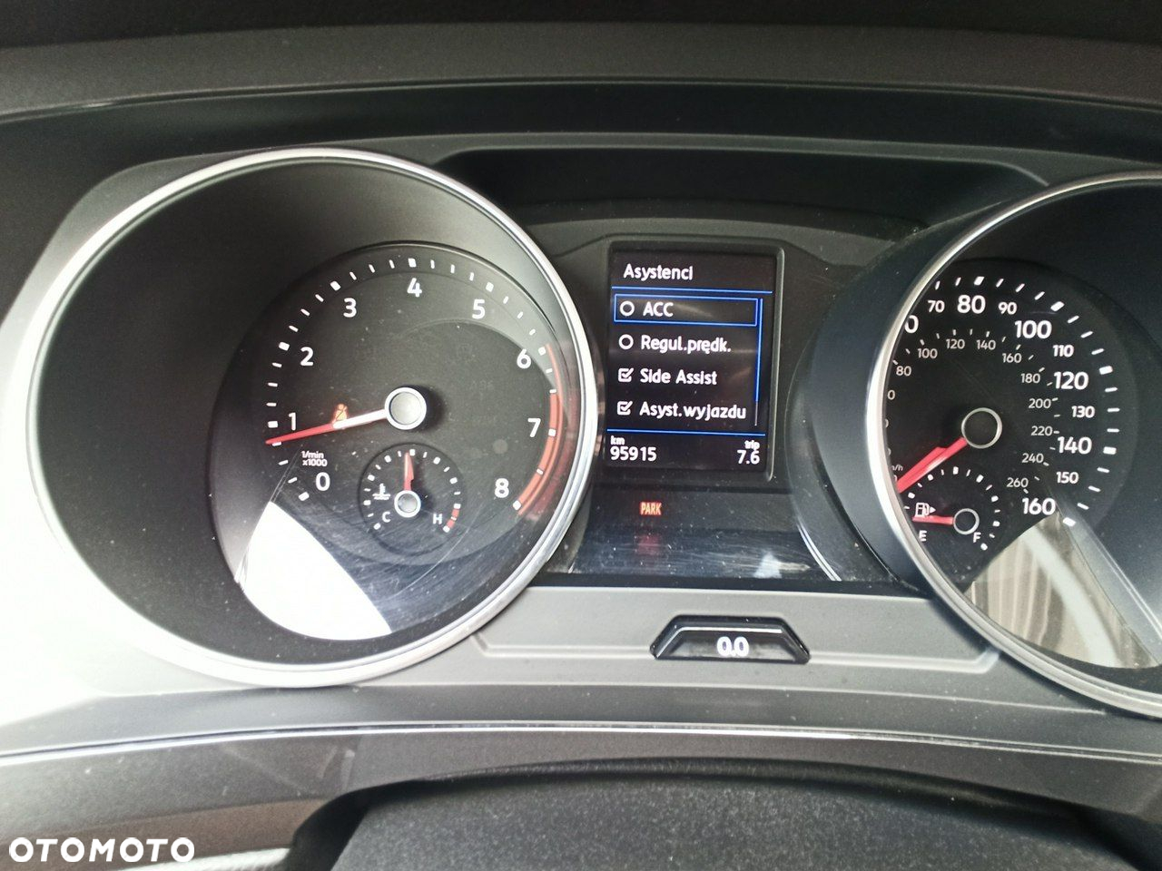 Volkswagen Tiguan - 20