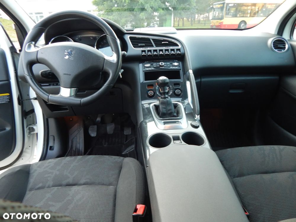 Peugeot 3008 HDi 115 Allure - 7