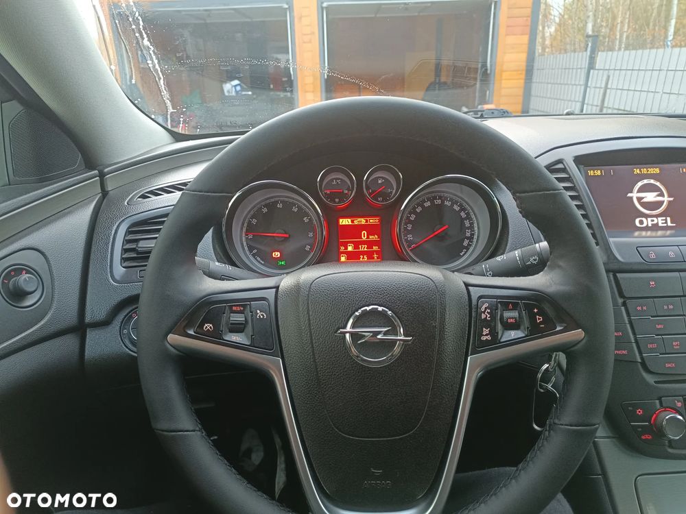 Opel Insignia - 20