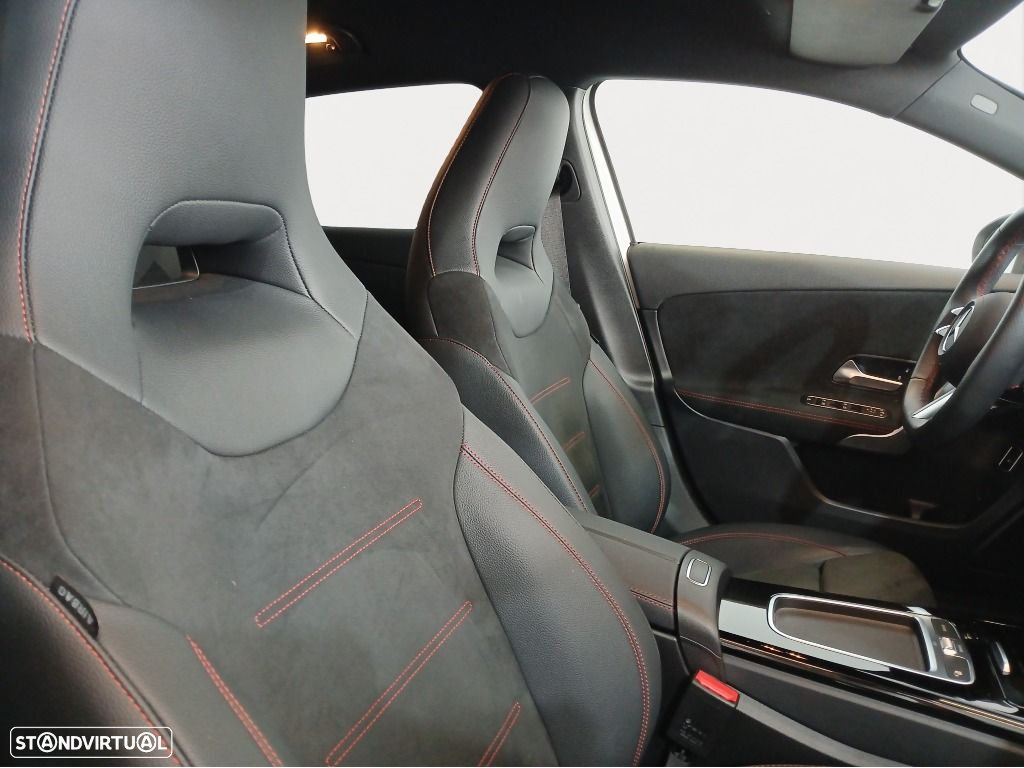 Mercedes-Benz A 250 - 12