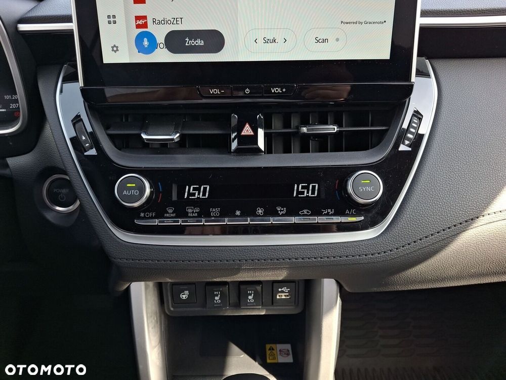 Toyota Corolla Cross 2.0 Hybrid Style - 24