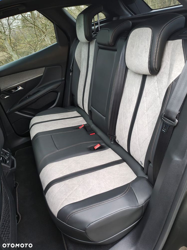 Peugeot 3008 1.6 PureTech Hybrid4 PHEV GT Pack S&S EAT8 - 24