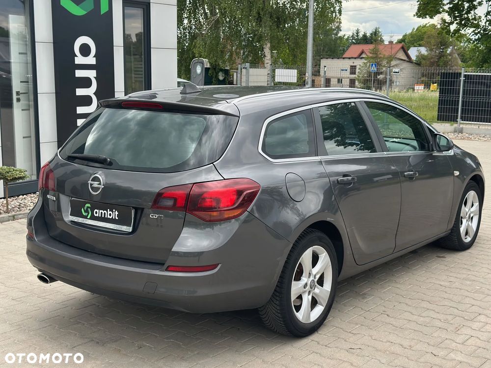 Opel Astra - 8