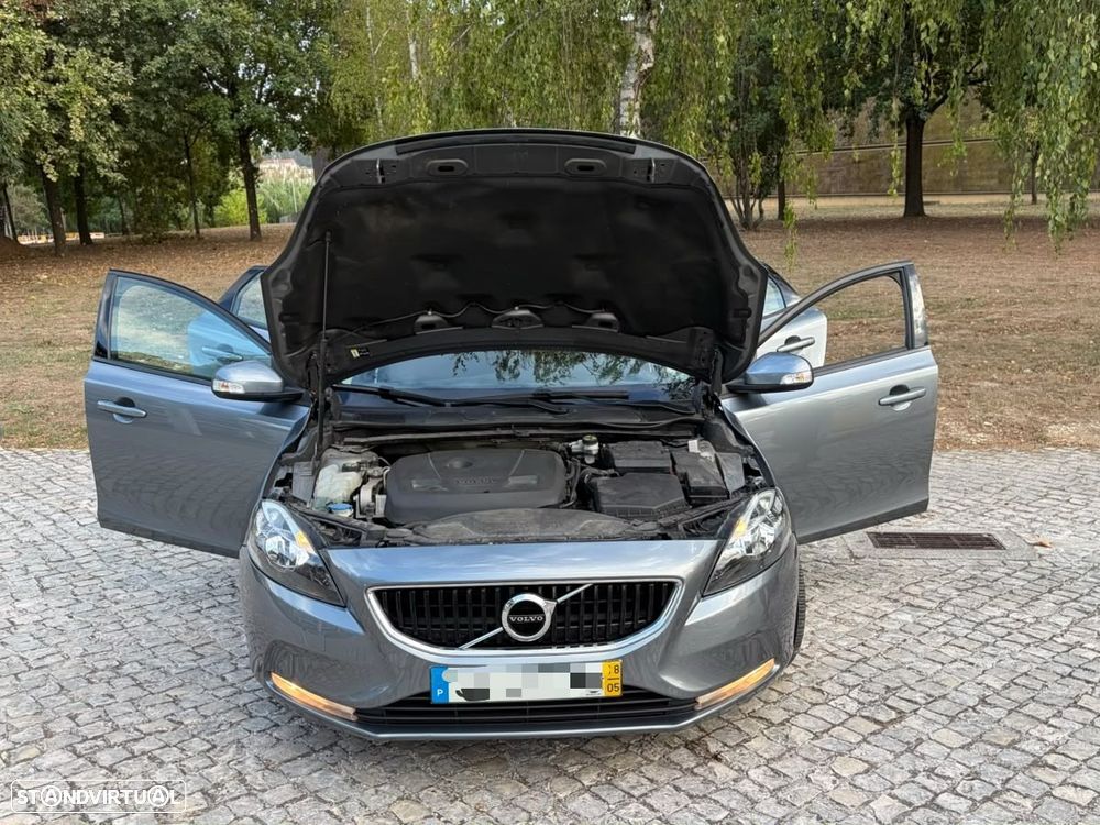 Volvo V40 - 8