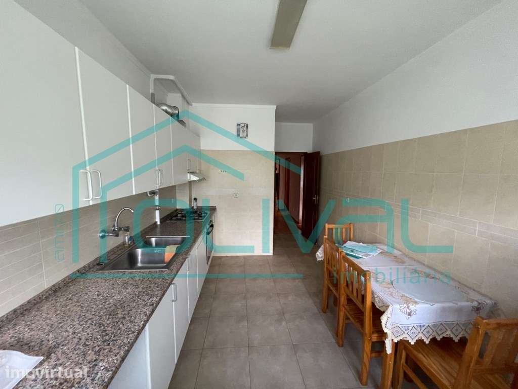 Agradável apartamento T1, com excelentes áreas e bem localizado - Grande imagem: 3/10