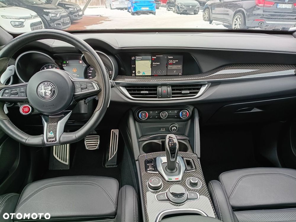 Alfa Romeo Stelvio 2.9 V6 Bi-Turbo Quadrifoglio Q4 - 13