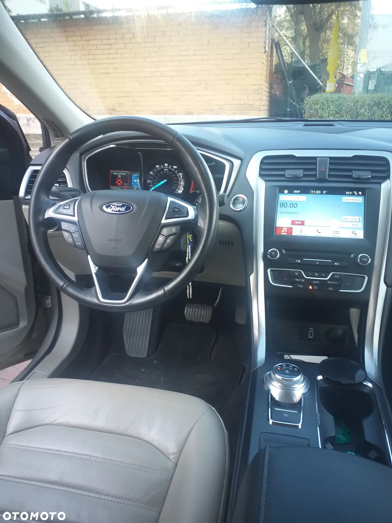 Ford Fusion - 8