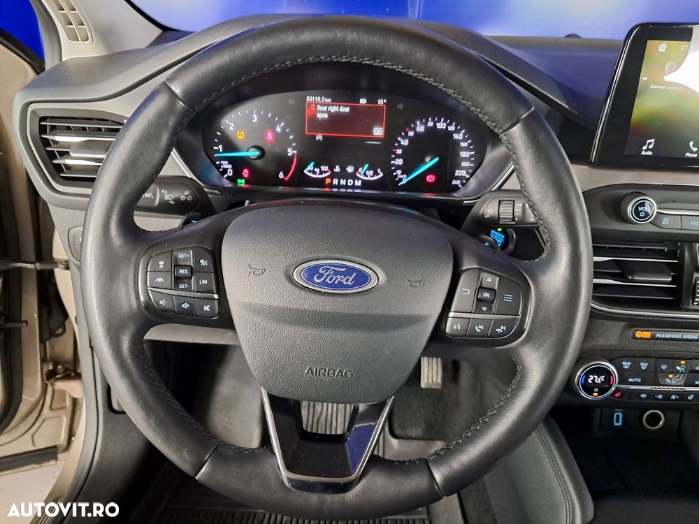 Ford Focus - 11