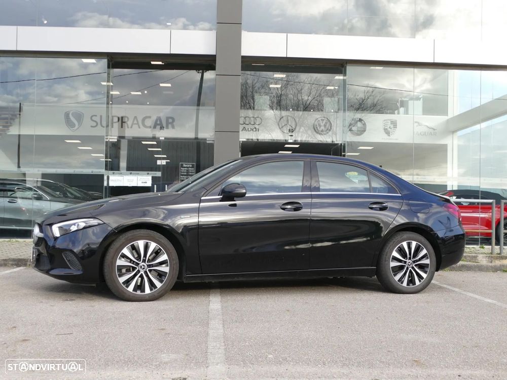 Mercedes-Benz A 250 Limousine e Style Plus - 38
