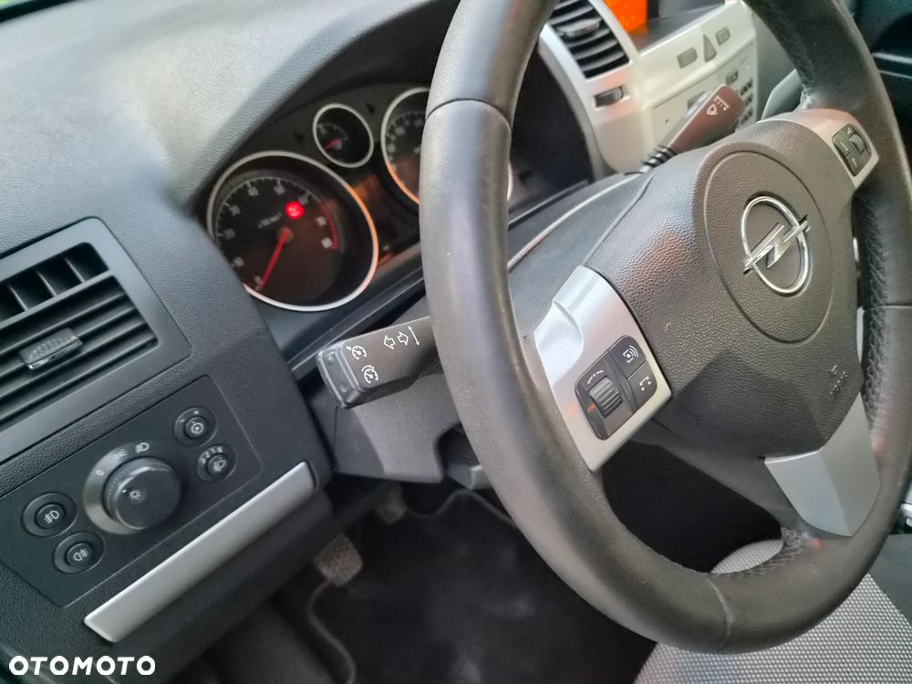 Opel Zafira - 21