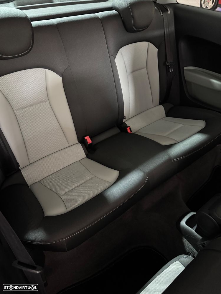 Audi A1 1.6 TDI S line Sport Pack - 17