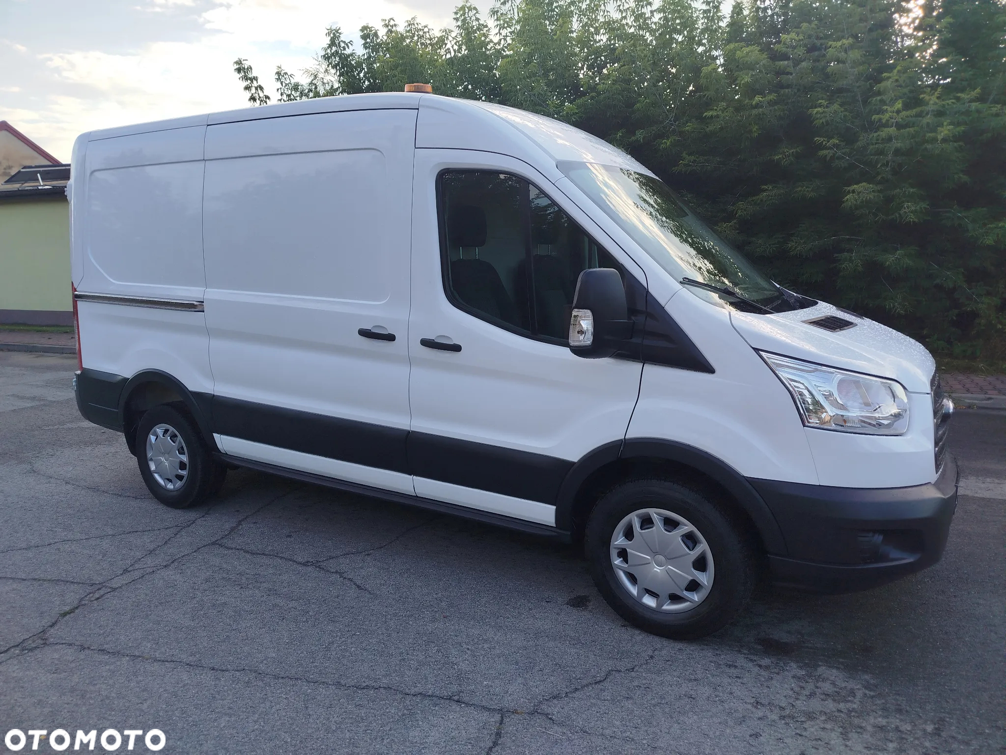 Ford Transit L2H2 ŚREDNIAK KLIMA 2.0TDCI - 6