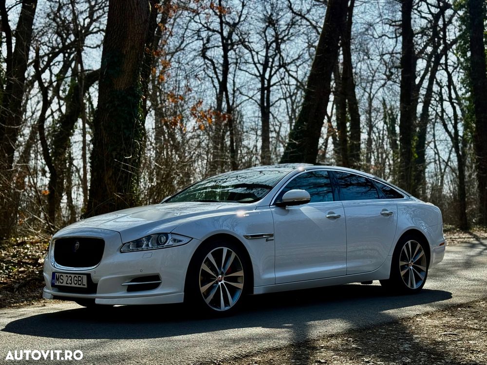 Jaguar XJ 3.0 V6 Kompressor AWD Premium Luxury - 9