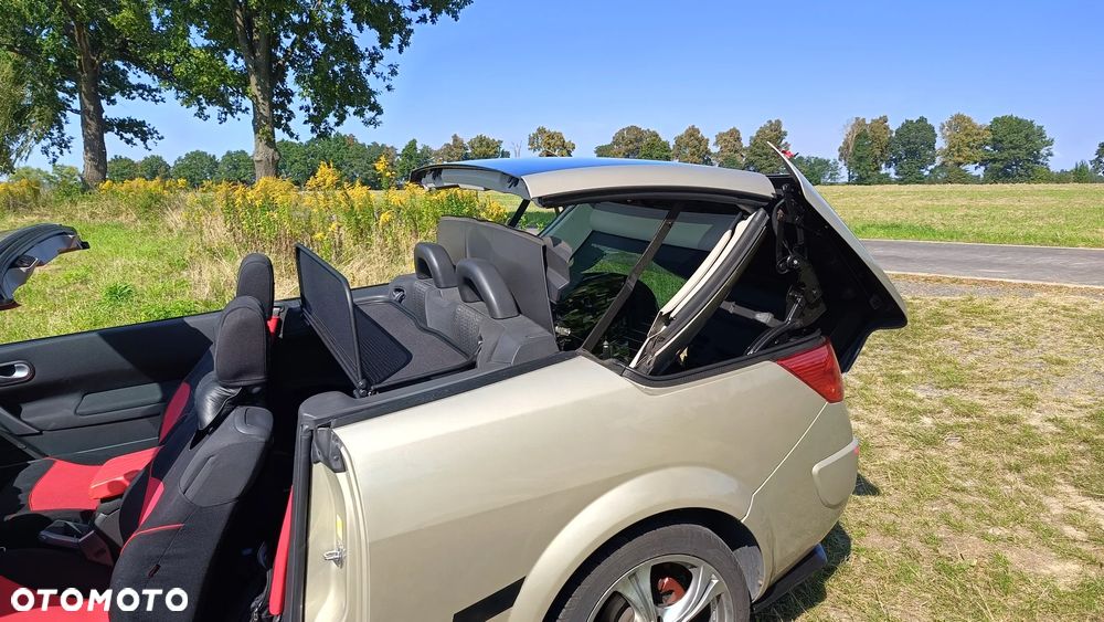 Renault Megane 2.0 Coupe-Cabriolet Confort Dynamique - 8