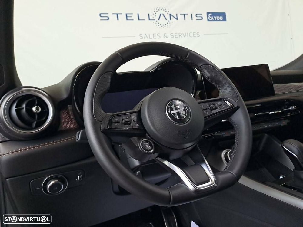 Alfa Romeo Tonale 1.5 Hybrid Sprint - 12