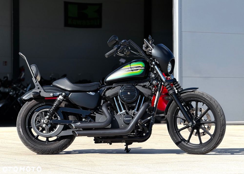 Harley-Davidson Sportster Iron 1200 - 2