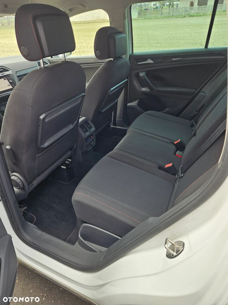 Volkswagen Tiguan 2.0 TDI SCR (BlueMotion Technology) Comfortline - 9