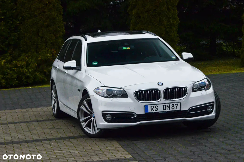 BMW Seria 5 520d Touring Luxury Line - 6