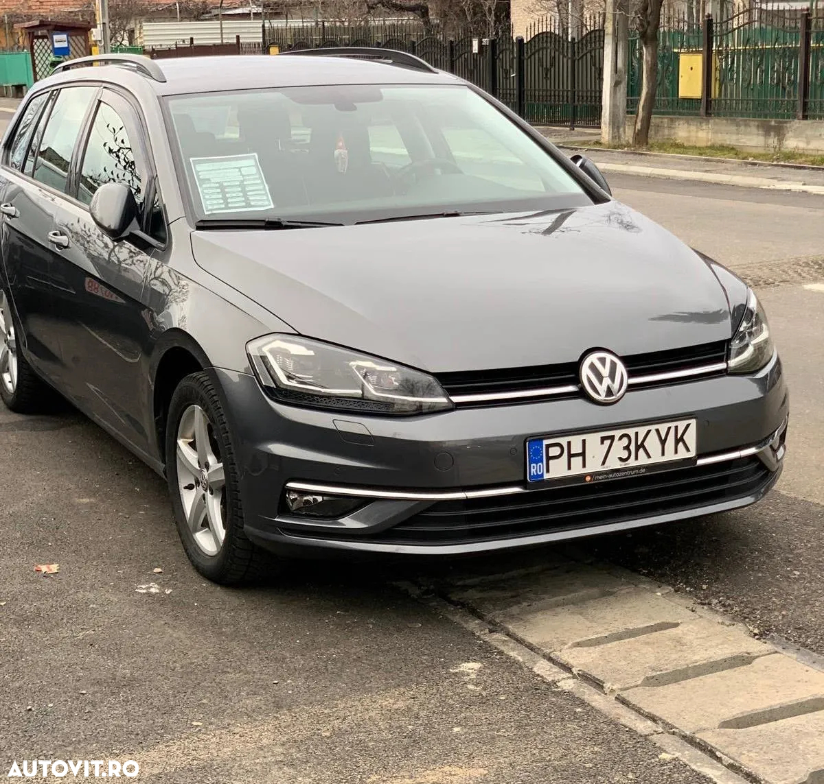 Volkswagen Golf 1.6 TDI DSG Comfortline - 20