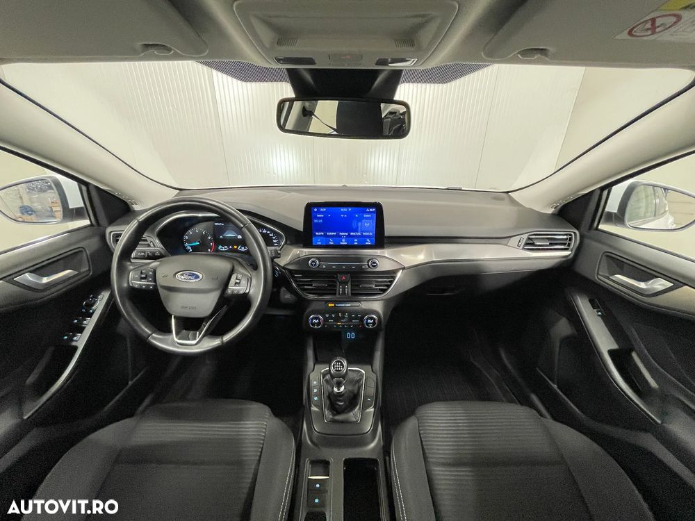 Ford Focus 1.0 EcoBoost MHEV Titanium - 7