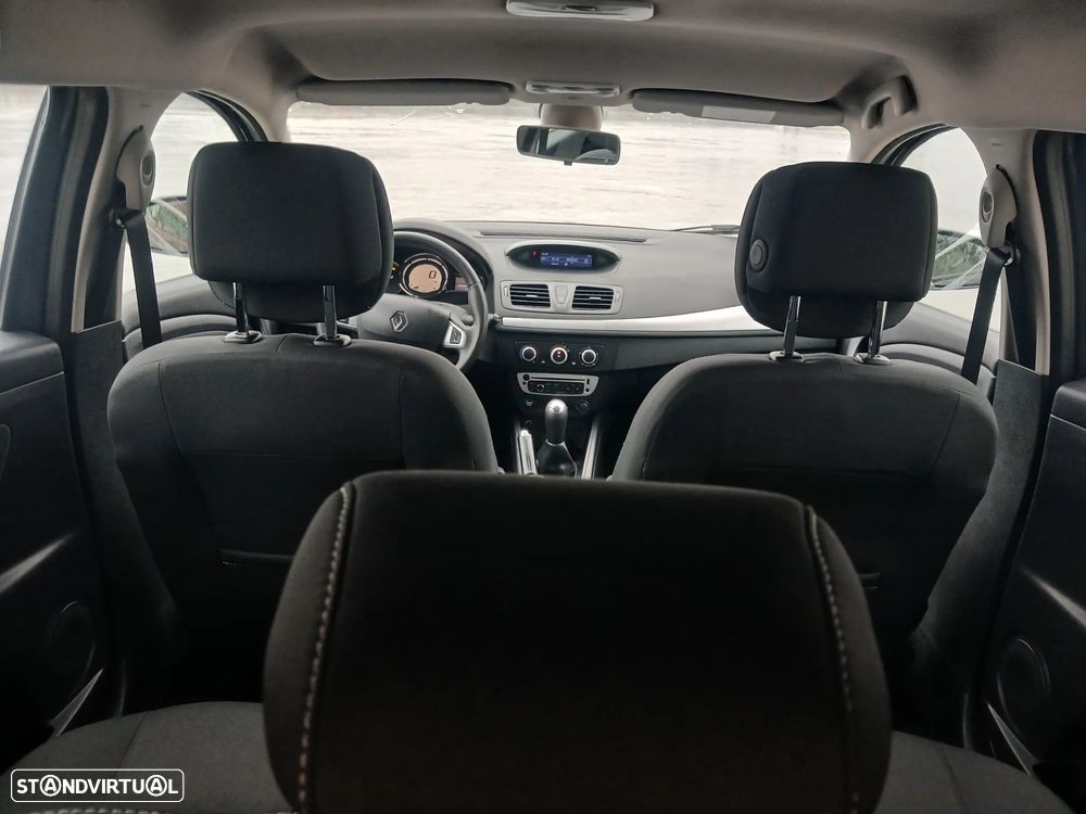 Renault Mégane Sport Tourer 1.5 dCi Dynamique CO2 Champion - 22