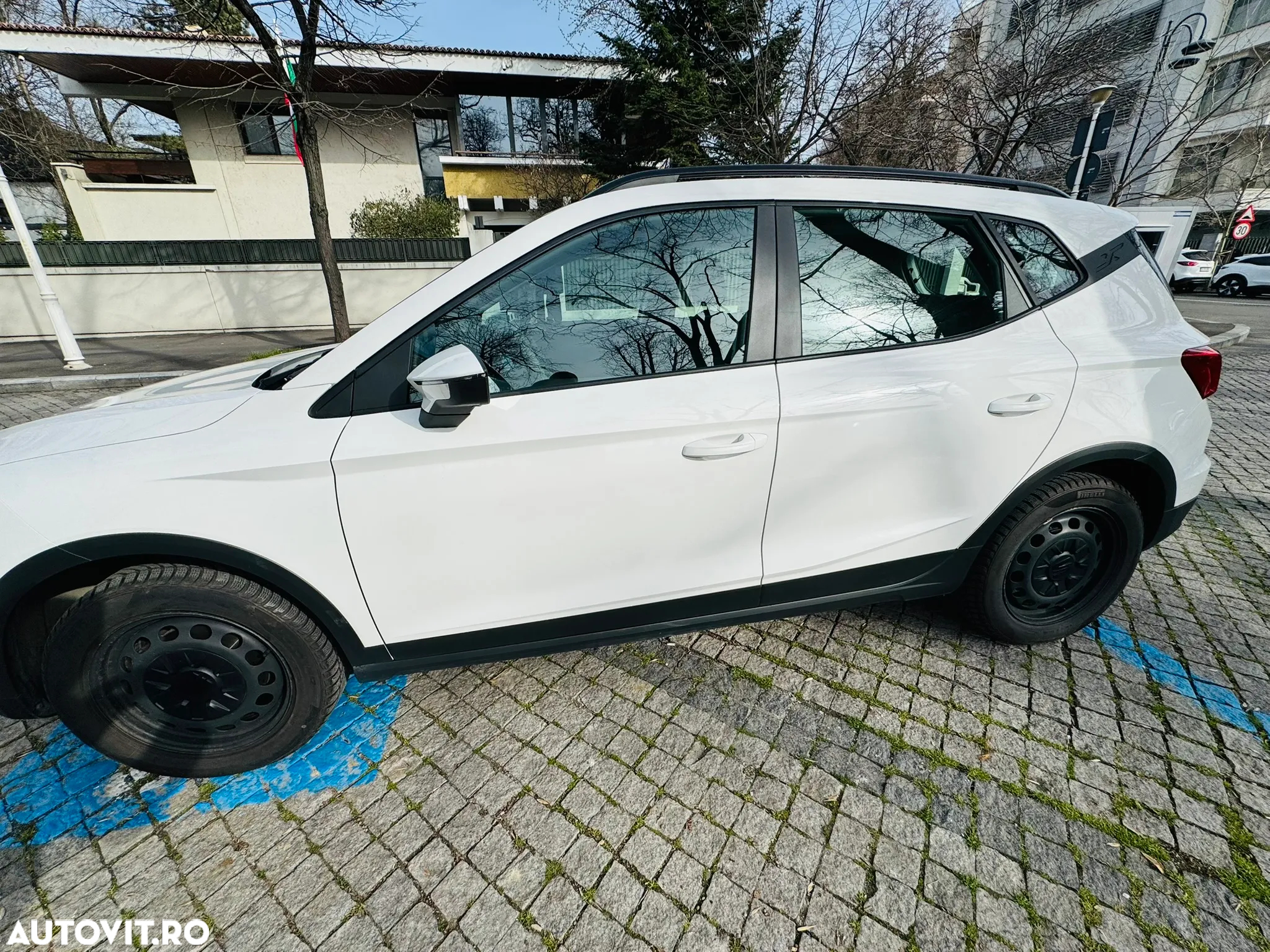 Seat Arona - 9