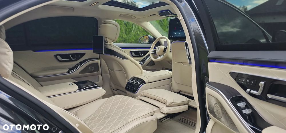 Mercedes-Benz Klasa S 400 d 4-Matic L 9G-TRONIC - 14
