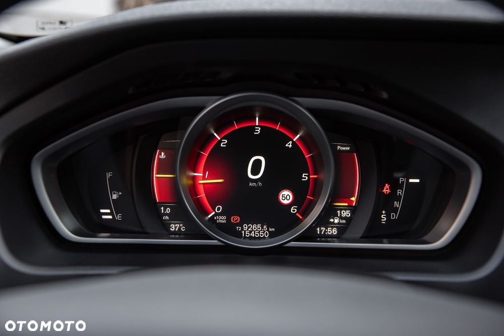 Volvo V40 D2 Geartronic Kinetic - 22