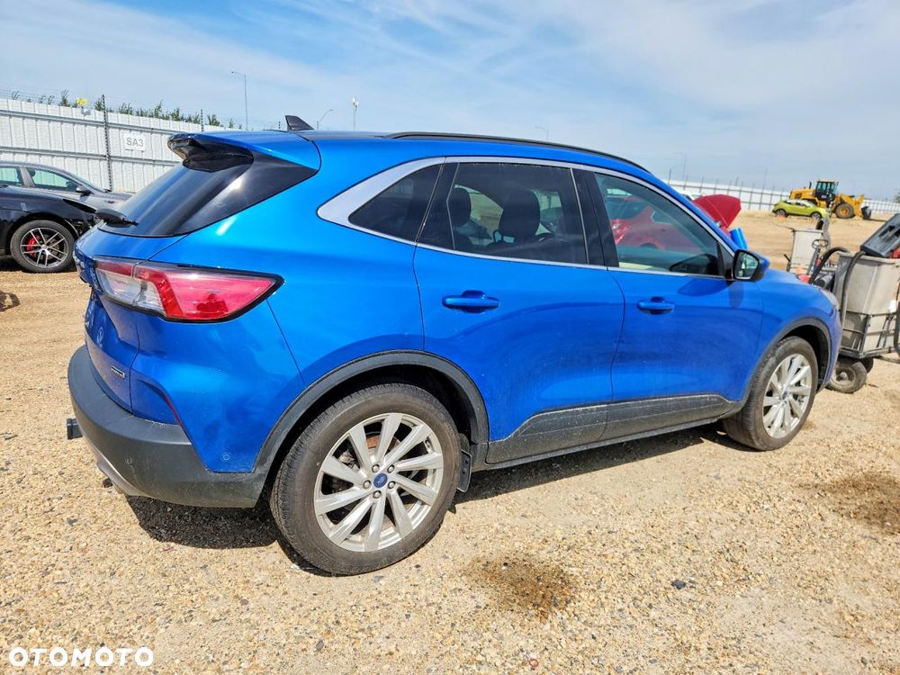 Ford Escape 2.0 EcoBoost AWD Titanium - 5