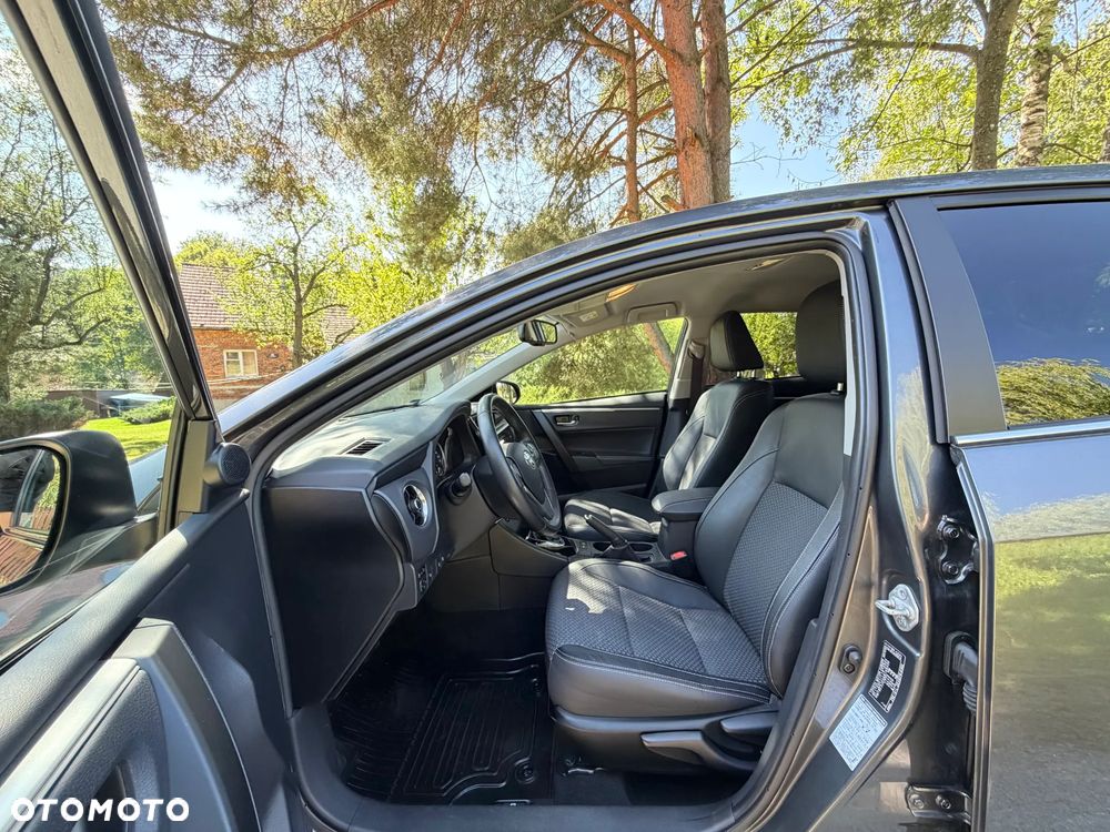 Toyota Corolla 1.6 Prestige MS EU6 - 15