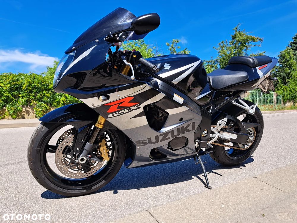 Suzuki GSX-R - 16