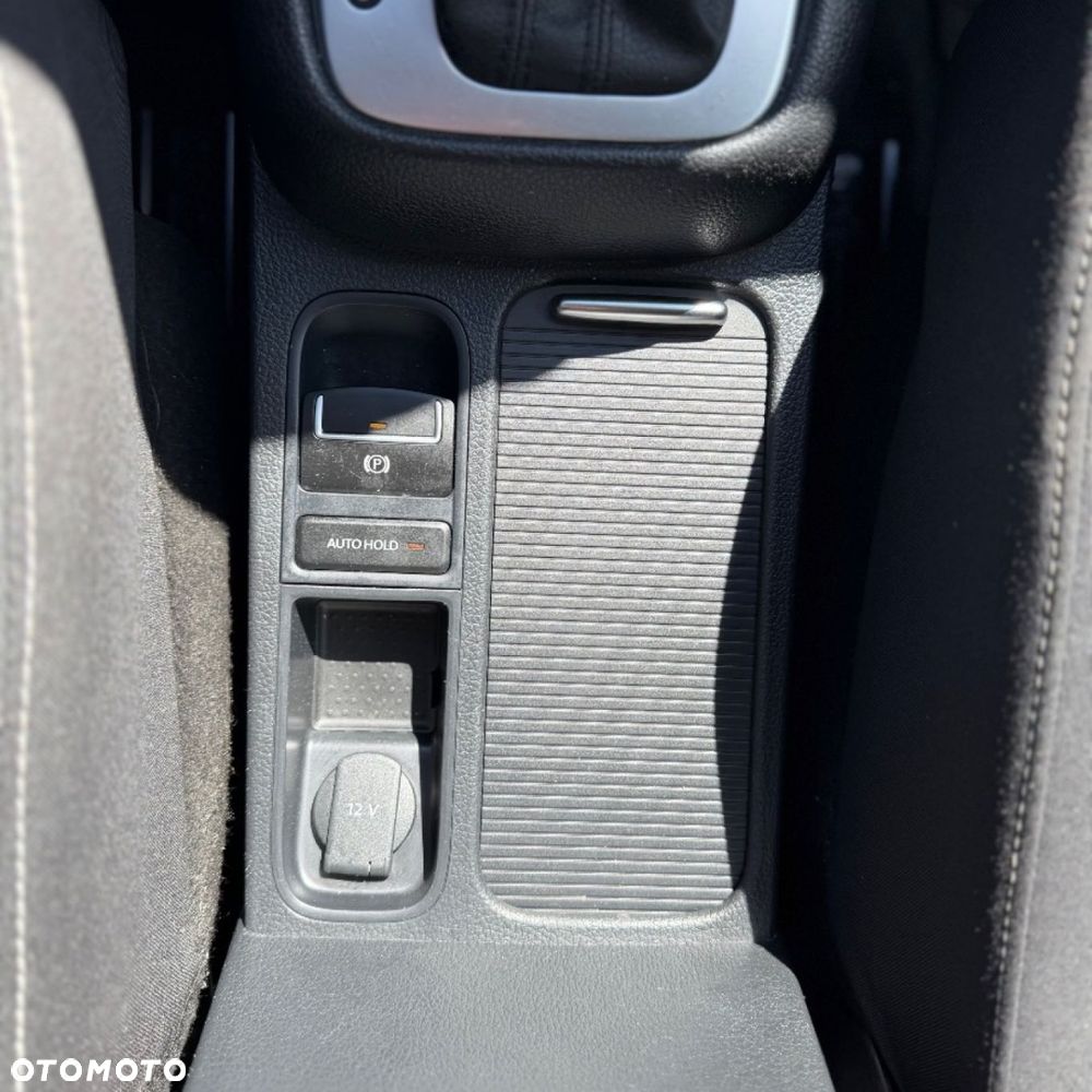 Volkswagen Sharan - 39