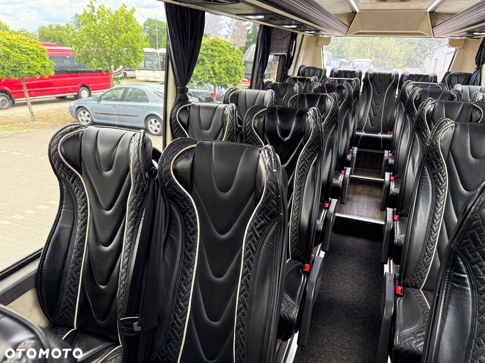 Iveco 70C - 16