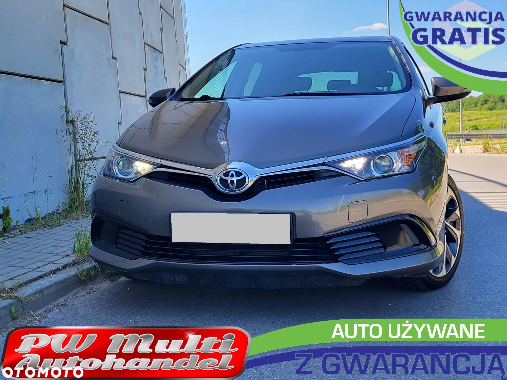 Toyota Auris - 1