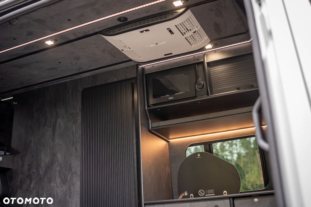 Mercedes-Benz Sprinter - 31