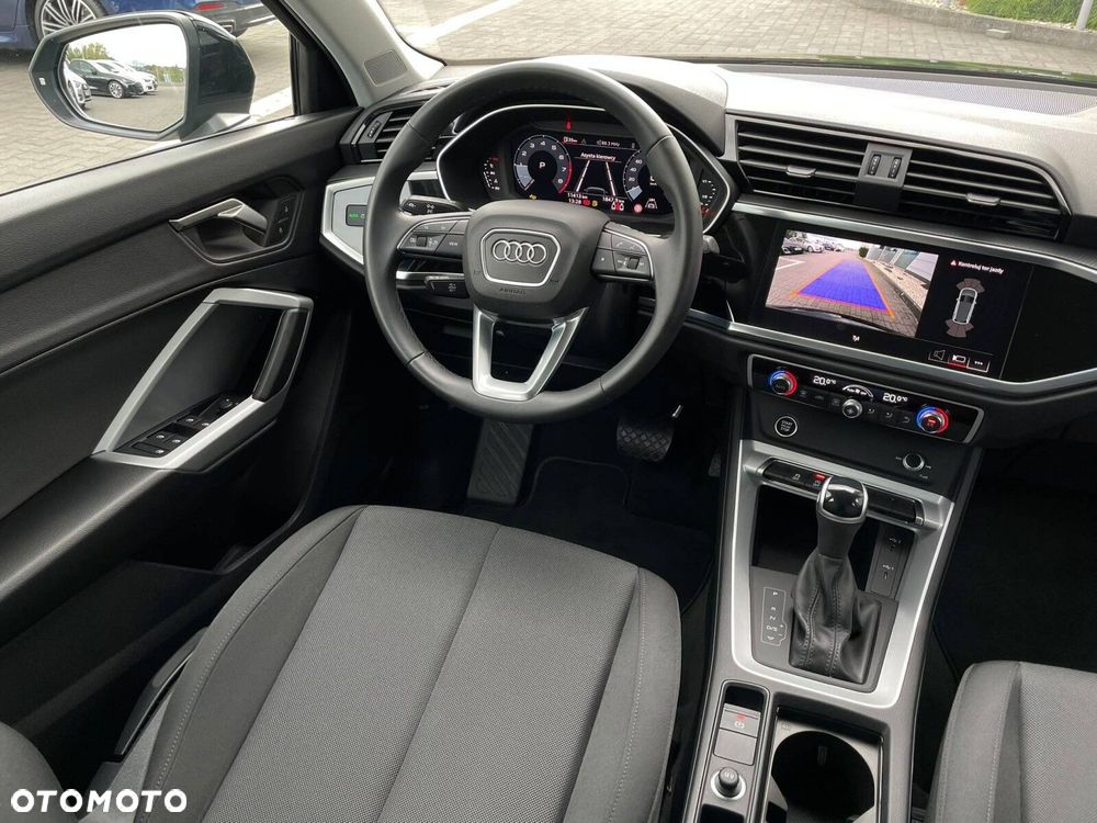 Audi Q3 - 13