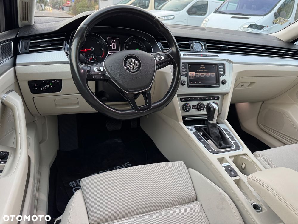 Volkswagen Passat 2.0 TDI BMT SCR Comfortline DSG7 - 11