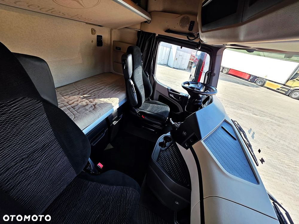 Mercedes-Benz ACTROS 1848 MP4 / Standard 315/70/22.5 - 8