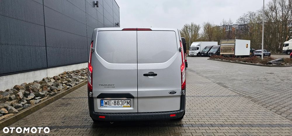 Ford TRANSIT CUSTOM - 9